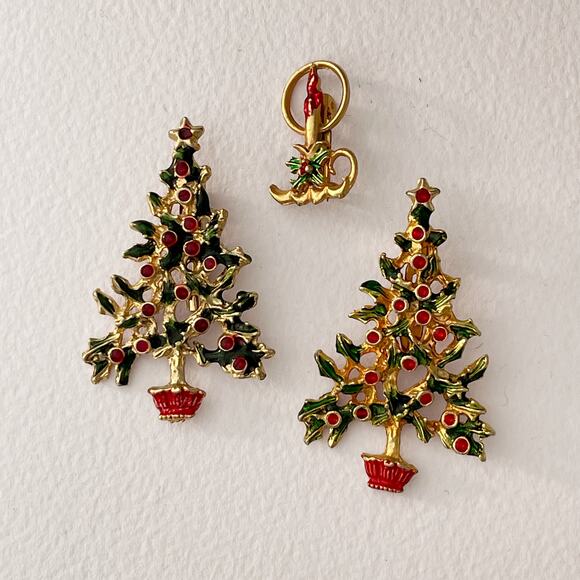 Vintage Christmas Pins Set of 3 Christmas Tree Brooch Candle Stick 60s Enamel - Picture 5 of 5